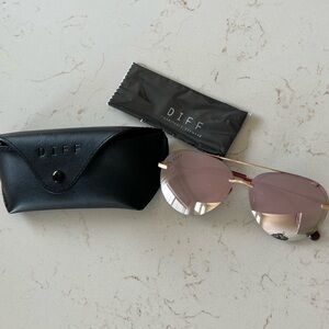 DIFF Lenox Aviator Sunglasses